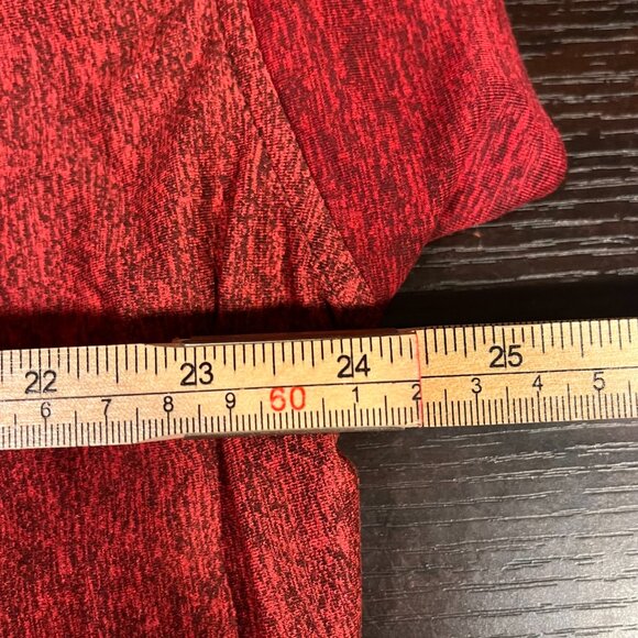 Nike Dri-Fit Men’s Pullover ¾ Zipper Size Small Burgandy - Picture 6 of 7